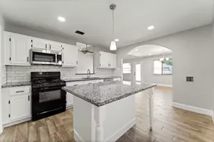 1111 Tanglewild Ln, Richmond, TX 77406 - Photo 10