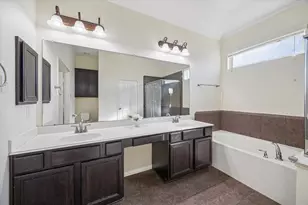 3332 Home Point Dr, Houston, TX 77091 - Photo 18