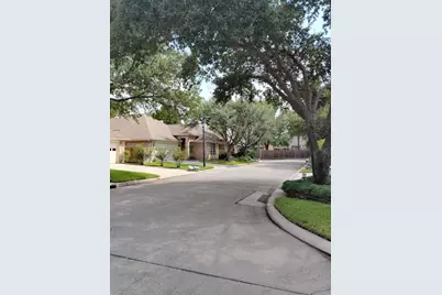 18719 Candle Park Drive, Spring, TX 77388 - Photo 6