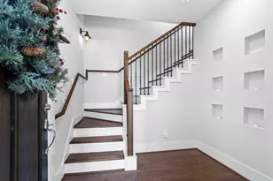 1114 W 15th 1/2 St, Houston, TX 77008 - Photo 10