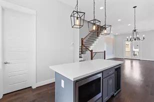 1114 W 15th 1/2 St, Houston, TX 77008 - Photo 30