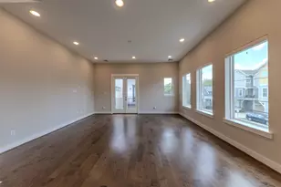 1114 W 15th 1/2 St, Houston, TX 77008 - Photo 18
