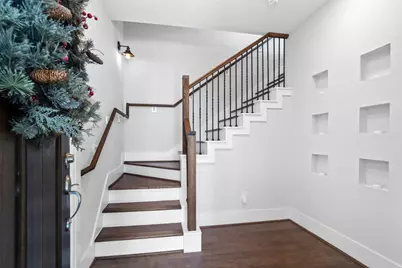 1114 W 15th 1/2 Street #A, Houston, TX 77008 - Photo 10