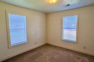 500 W Third St, Brenham, TX 77833 - Photo 14