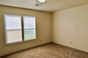 500 W Third St, Brenham, TX 77833 - Photo 16