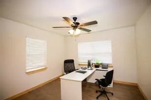 1845 Shepherd St, Hempstead, TX 77445 - Photo 8