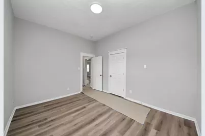 2102 Gray Street #1, Houston, TX 77003 - Photo 16