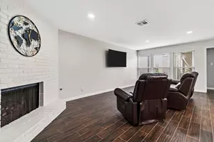 15 River Creek Way, Sugar Land, TX 77478 - Photo 6