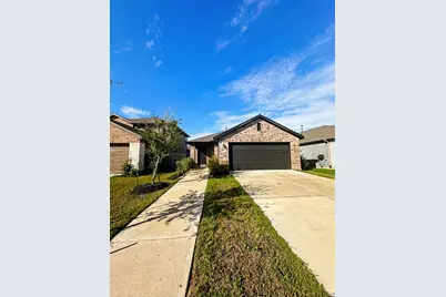 4538 Pinehurst Trace Drive, Pinehurst, TX 77362 - Photo 2