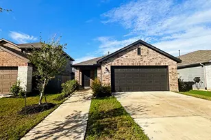 4538 Pinehurst Trce Dr, Pinehurst, TX 77362 - Photo 2