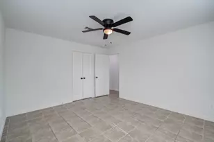 5403 Farley Dr, Houston, TX 77032 - Photo 20