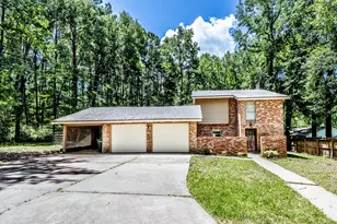 401 Woodmont, Huntsville, TX 77340 - Photo 2