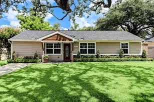 6634 Housman St, Houston, TX 77055 - Photo 2