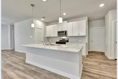 9537 Sugar Berry Dr, Conroe, TX 77385 - Photo 4