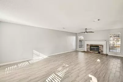 10234 Tablerock Drive, Houston, TX 77064 - Photo 12