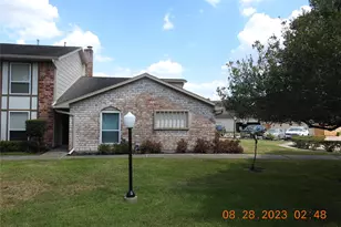22 Chapparal Ct, Missouri City, TX 77459 - Photo 1