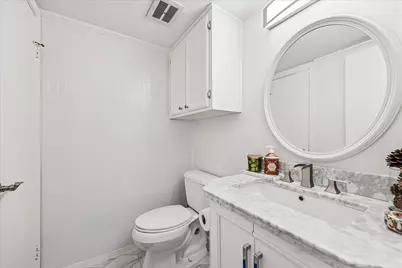 18109 Heritage Lane #8109, Houston, TX 77058 - Photo 6