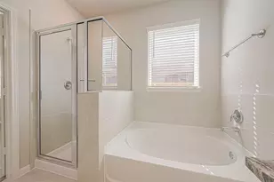 2923 Copper Fls Dr, Iowa Colony, TX 77583 - Photo 32