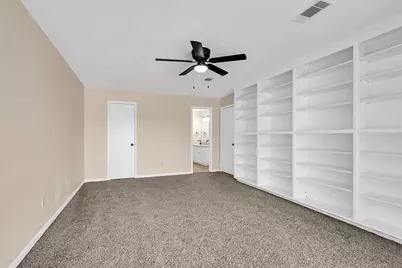 2018 Wickersham Drive, Huntsville, TX 77340 - Photo 20