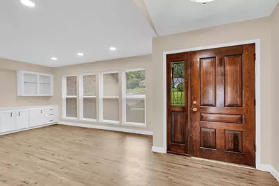 2018 Wickersham Drive, Huntsville, TX 77340 - Photo 4