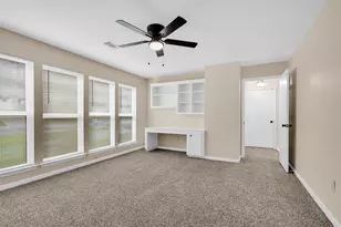 2018 Wickersham Dr, Huntsville, TX 77340 - Photo 22