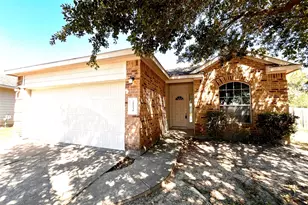 20330 Pine Water Ln, Tomball, TX 77375 - Photo 2
