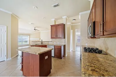 9515 Denfield Court, Houston, TX 77070 - Photo 14