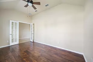 9515 Denfield Ct, Houston, TX 77070 - Photo 8