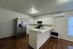 100 N Barnard St, Livingston, TX 77351 - Photo 4