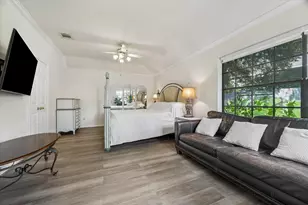 7615 Clover Canyon Cir, Houston, TX 77095 - Photo 10