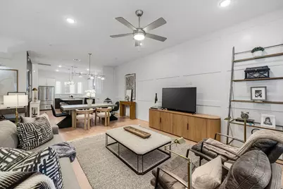 2650 Fountain Key Boulevard, Houston, TX 77008 - Photo 6