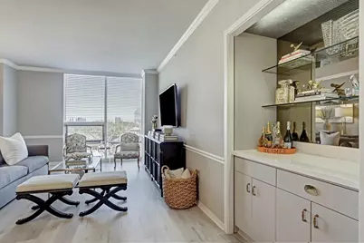 5100 San Felipe Street #51E, Houston, TX 77056 - Photo 4