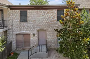 811 Threadneedle St, Houston, TX 77079 - Photo 1