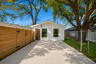 4218 T C Jester Blvd, Houston, TX 77018 - Photo 22