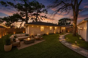 4218 T C Jester Blvd, Houston, TX 77018 - Photo 20