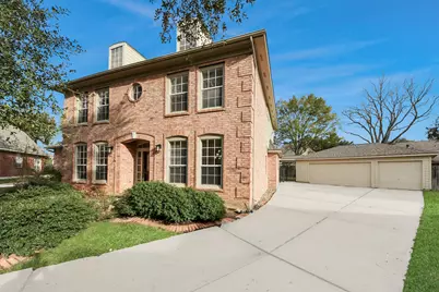 4210 Alcorn Glen Lane, Sugar Land, TX 77479 - Photo 2
