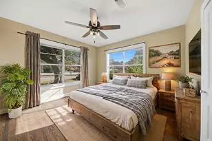 305 E Hilburn St, Bellville, TX 77418 - Photo 16