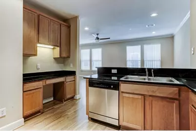 3001 Murworth Drive #1602, Houston, TX 77025 - Photo 6