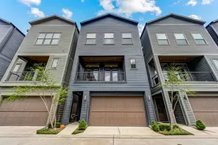 1906 Easy Wind Ln, Houston, TX 77043 - Photo 2