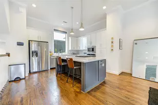 1906 Easy Wind Ln, Houston, TX 77043 - Photo 18