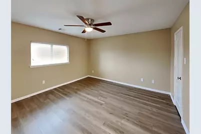 5718 Emerald Brook Lane, League City, TX 77573 - Photo 20