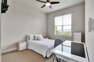 300 St Joseph Pkwy, Houston, TX 77002 - Photo 18