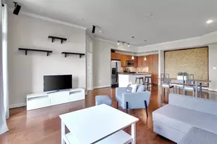300 St Joseph Pkwy, Houston, TX 77002 - Photo 10