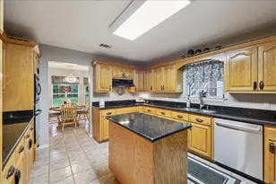 1000 Forsythia Dr, Kountze, TX 77625 - Photo 18