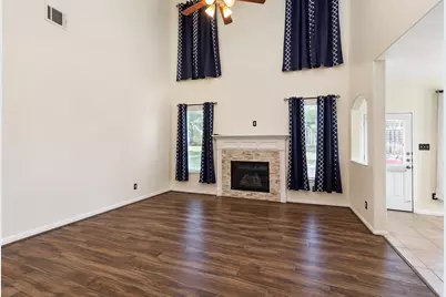 4305 Windswept Dr, Monterrey, TX 77356 - Photo 2