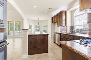 2446 W Bramlet Dr, Conroe, TX 77304 - Photo 12
