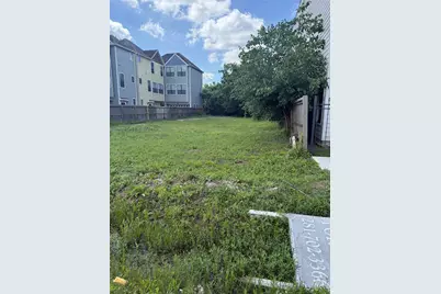 224 W 28th Street, Houston, TX 77008 - Photo 2