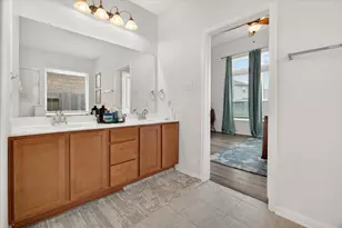 314 Cabernet Dr, Alvin, TX 77511 - Photo 22