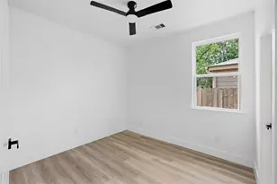250 Georgia St, Houston, TX 77029 - Photo 26