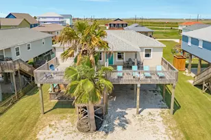 507 Point Lookout, Surfside Beach, TX 77541 - Photo 1
